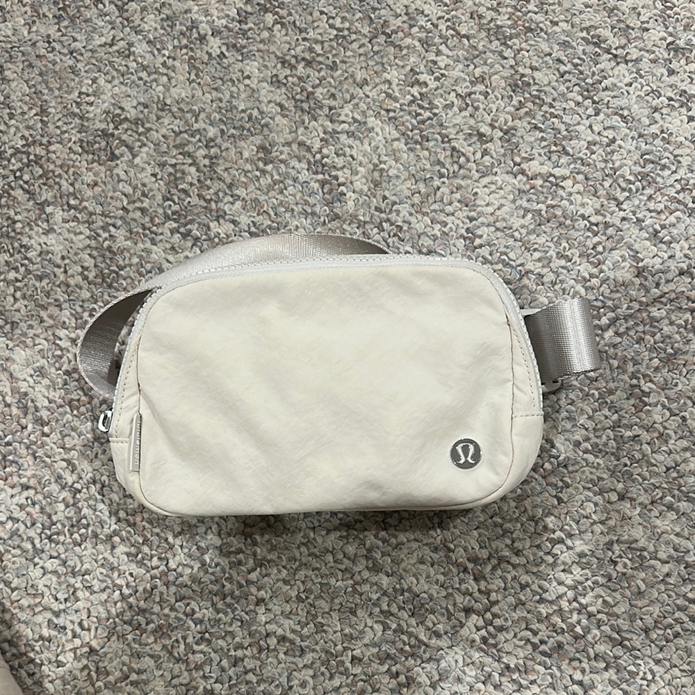 lululemon white opal belt bag